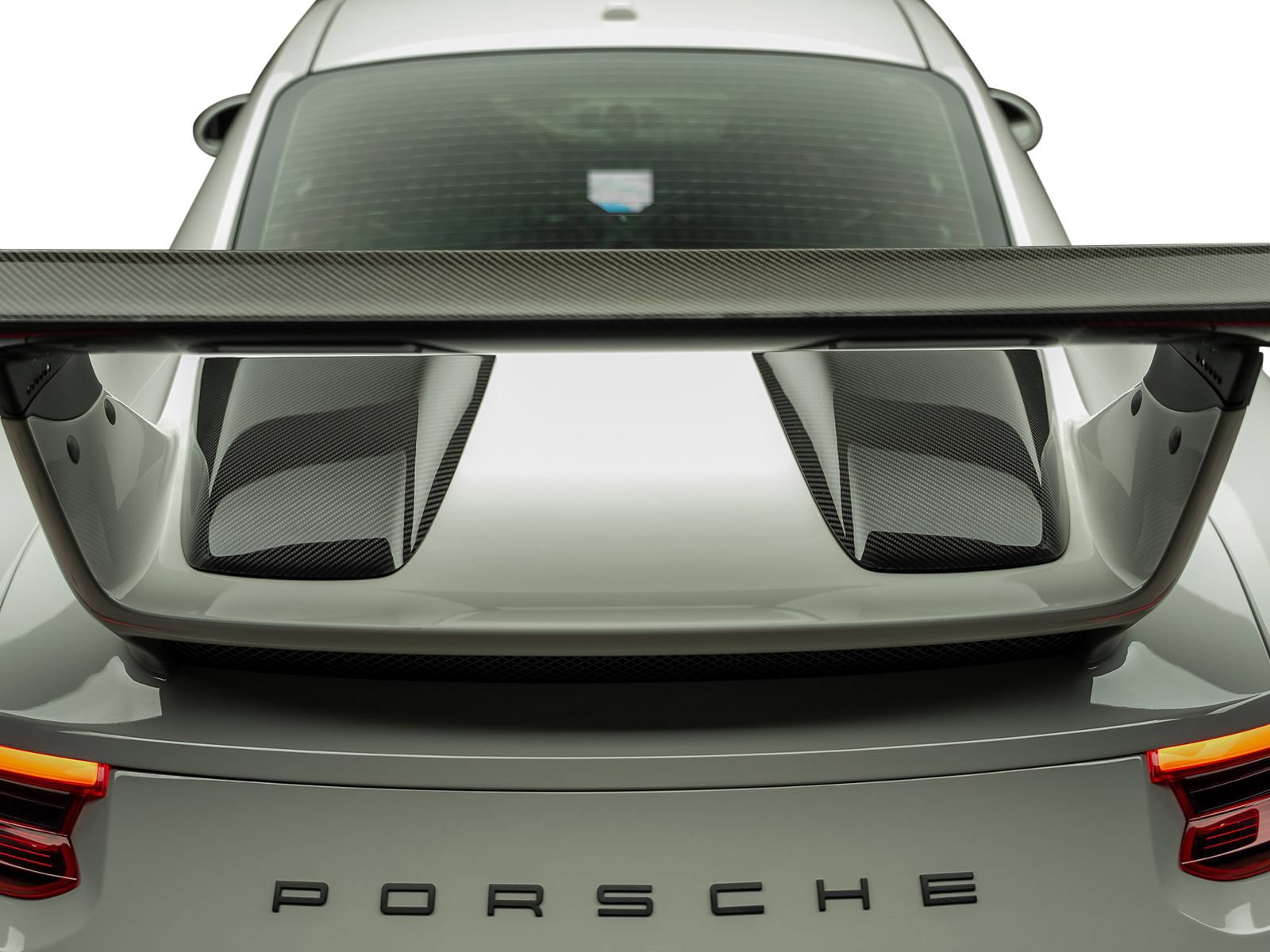 Used 2018 Porsche 911 GT3 RWD image 16