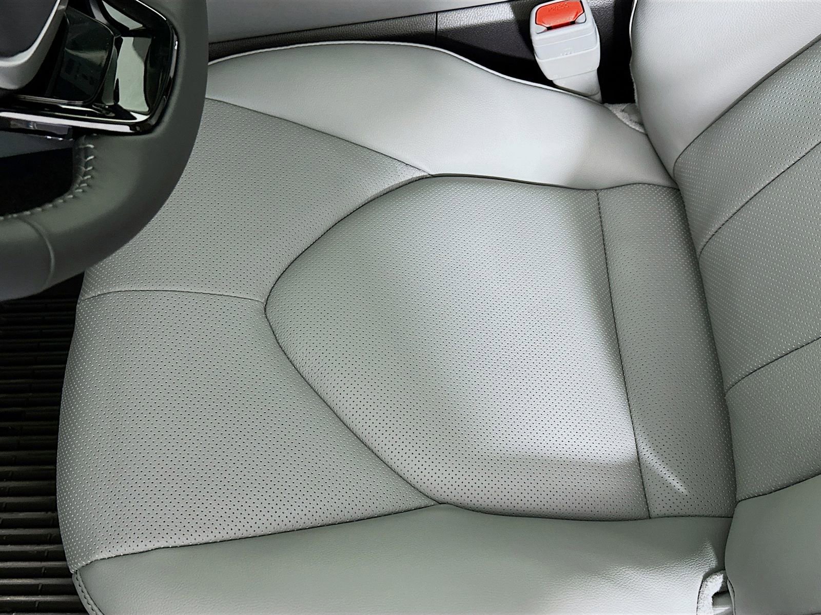 New 2026 Toyota Highlander Limited AWD/4WD image 20