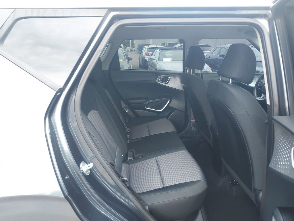 Used 2022 Kia Soul LX w/ Technology Package FWD image 25