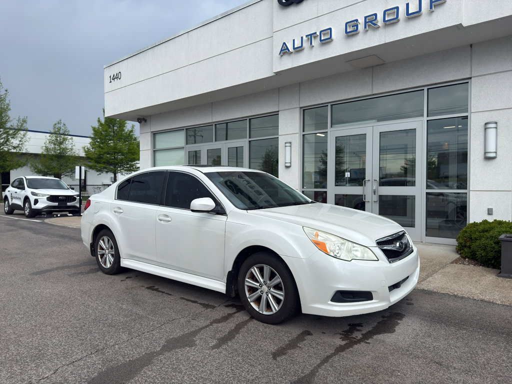 Used 2011 Subaru Legacy 2.5i Premium AWD/4WD image 1