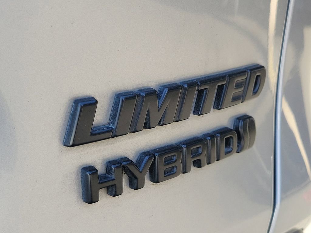 Used 2024 Toyota RAV4 Limited w/ Weather Package image 8