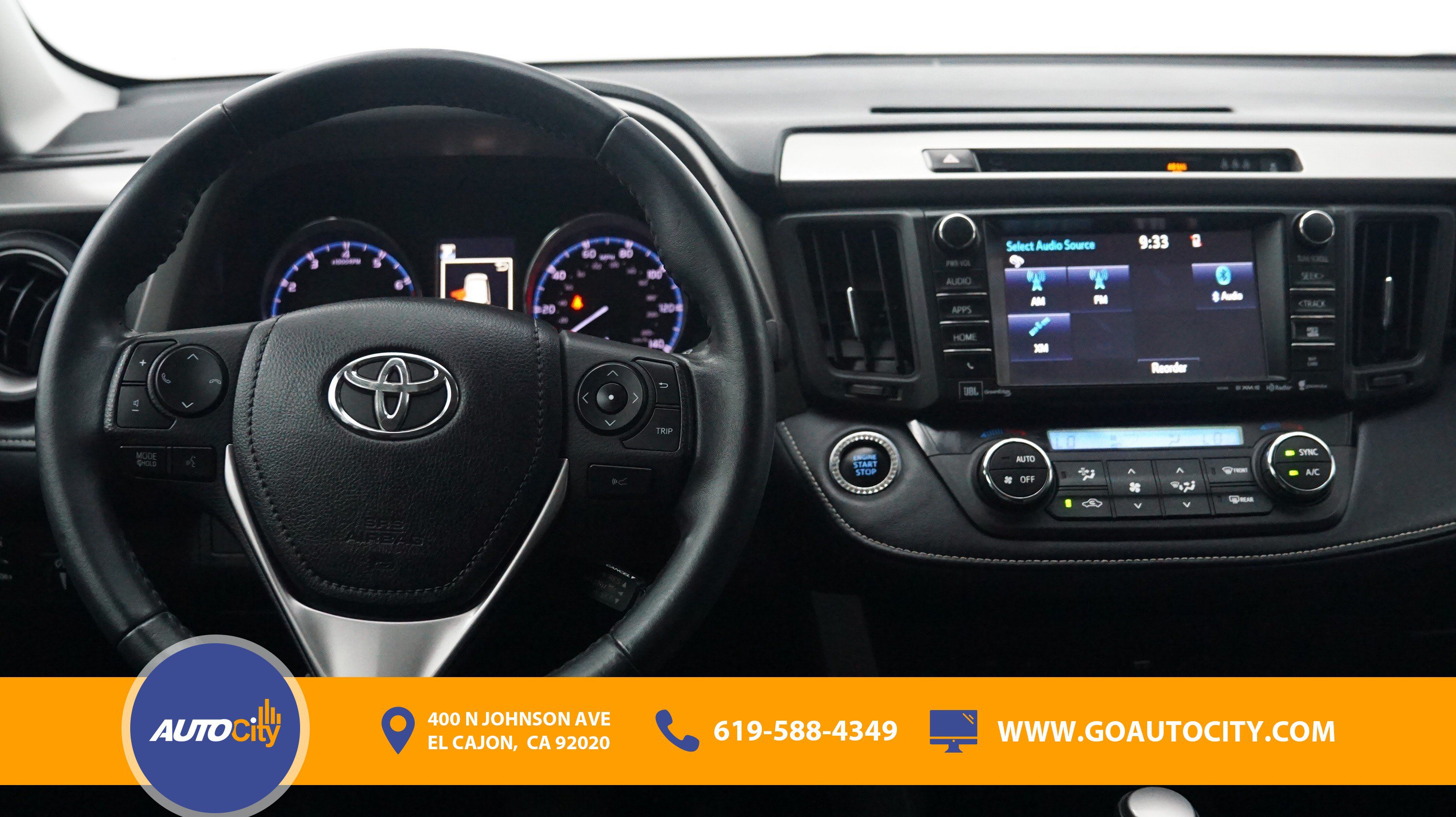Used 2018 Toyota RAV4 Limited w/ Advanced Technology Package FWD image 3