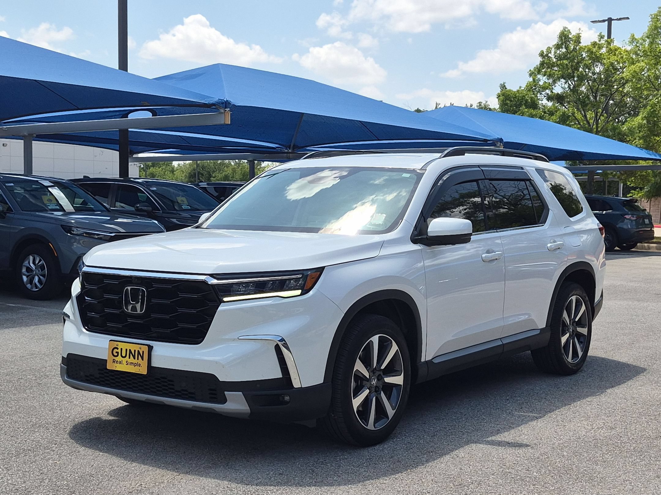 Used 2024 Honda Pilot Elite image 7