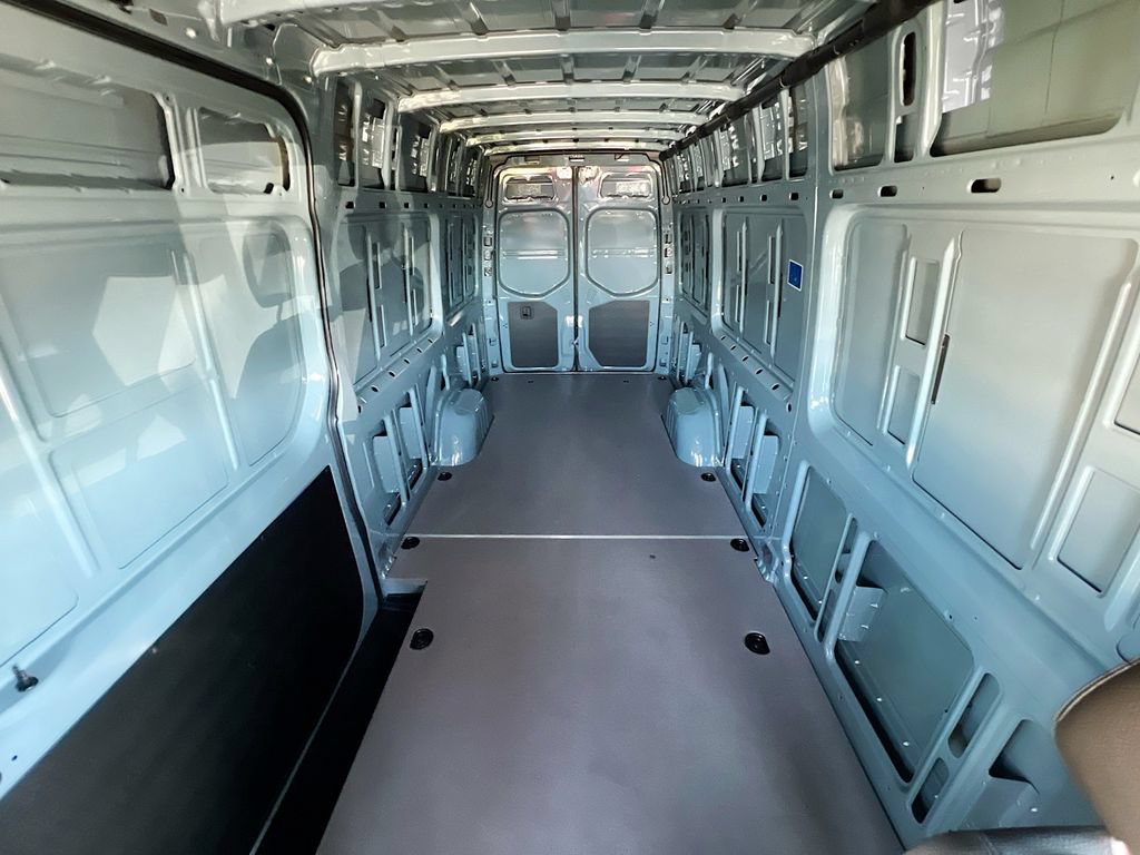 New 2026 Mercedes-Benz Sprinter 2500 image 22