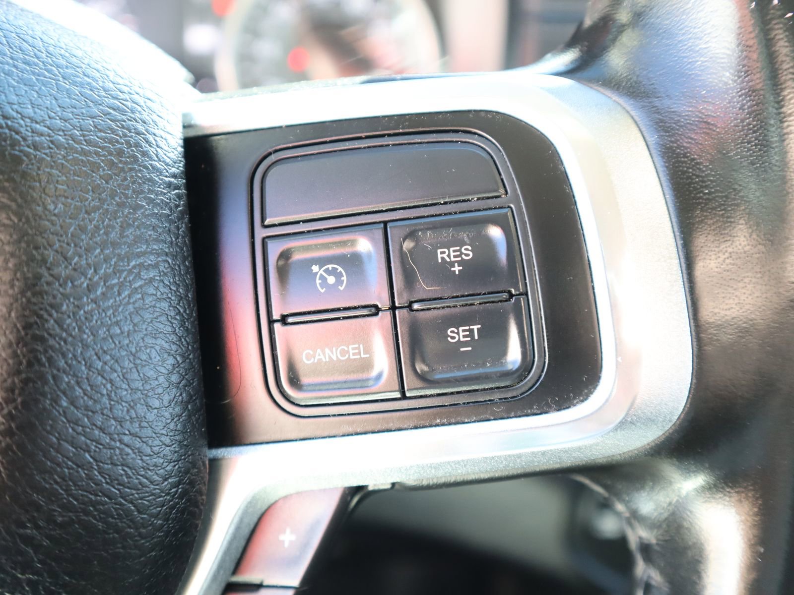 Used 2021 RAM 3500 Laramie image 39