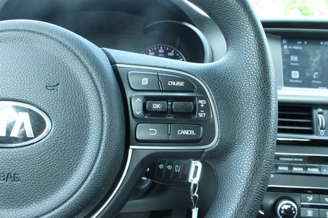 Used 2018 Kia Optima LX FWD image 24