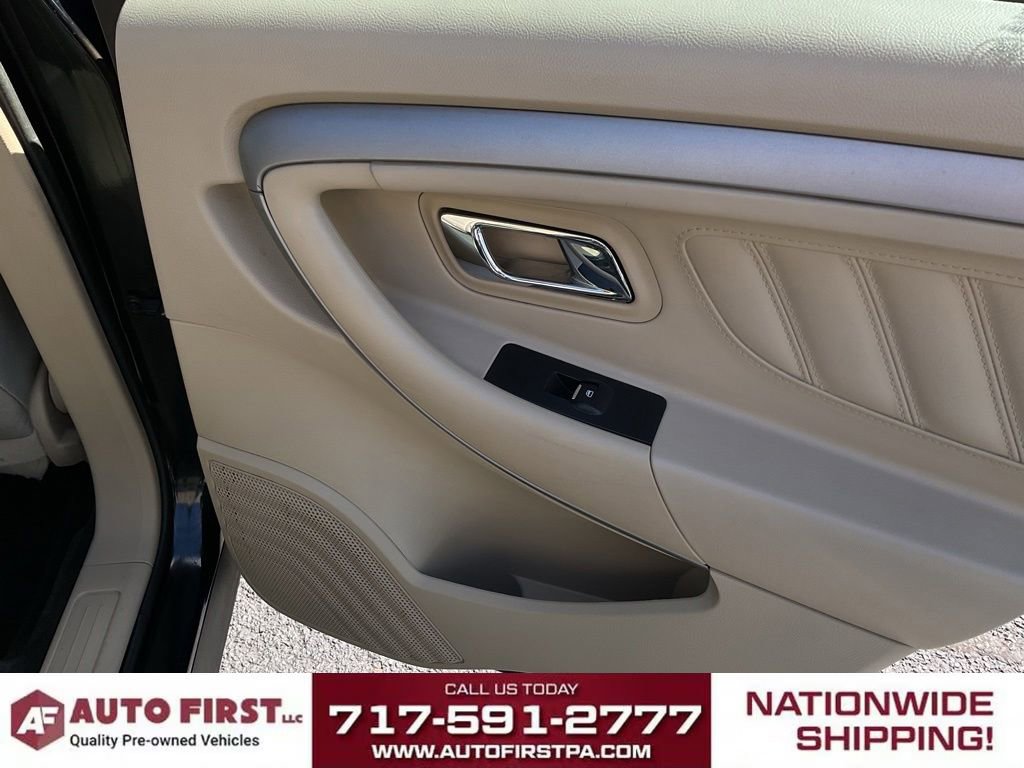 Used 2013 Ford Taurus SE FWD image 13