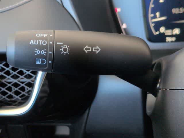 Used 2025 Acura ADX FWD image 29