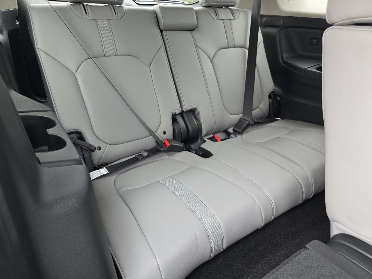 New 2025 Honda Pilot Touring image 23