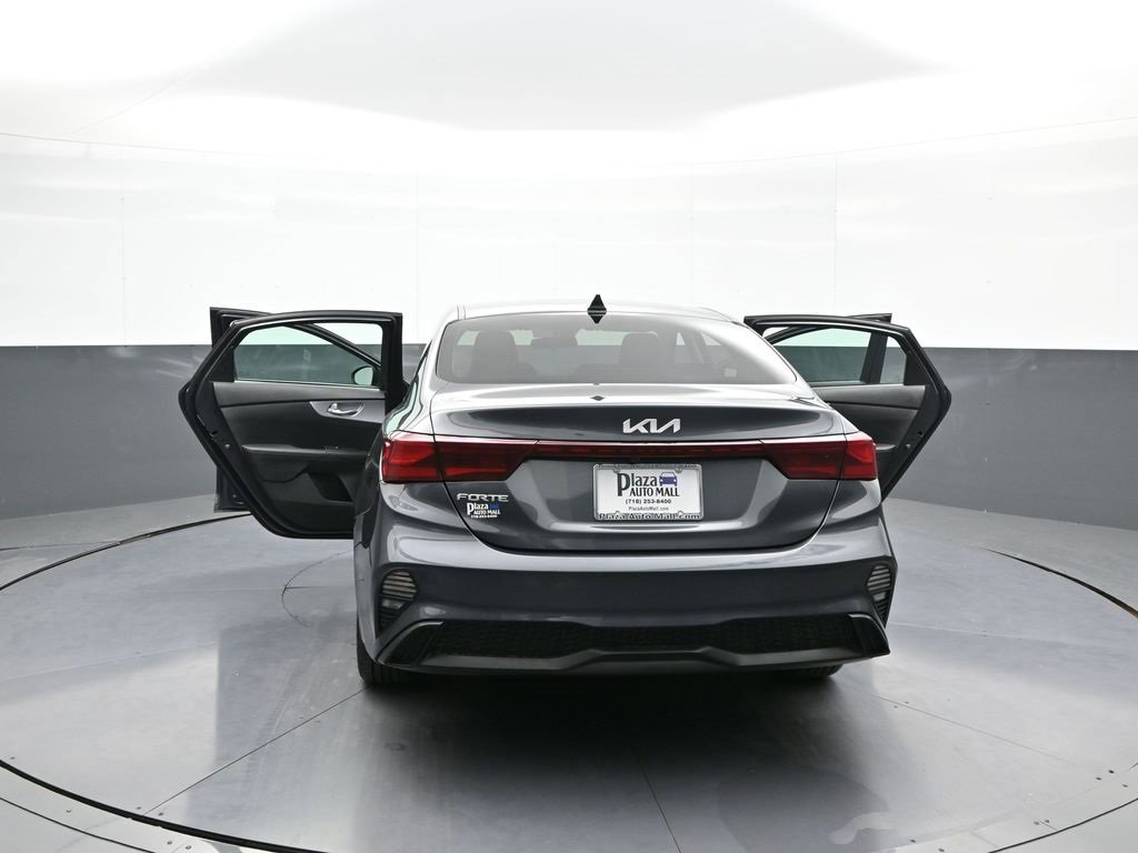 Certified 2022 Kia Forte LXS image 44