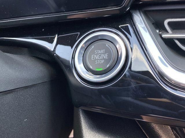 New 2025 Chevrolet Trax RS w/ Driver Confidence Package FWD image 15