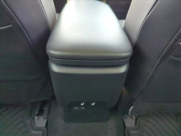 Used 2024 Toyota Prius Limited w/ Limited Premium Package FWD image 18
