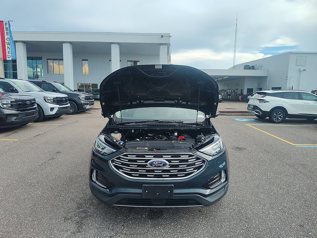 Certified 2019 Ford Edge SEL w/ Equipment Group 201A FWD image 32