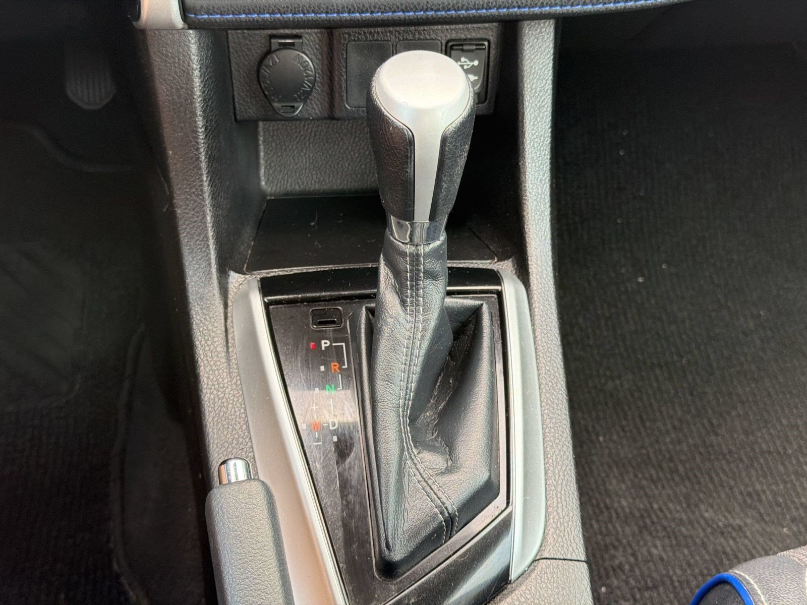 Used 2018 Toyota Corolla SE FWD image 17