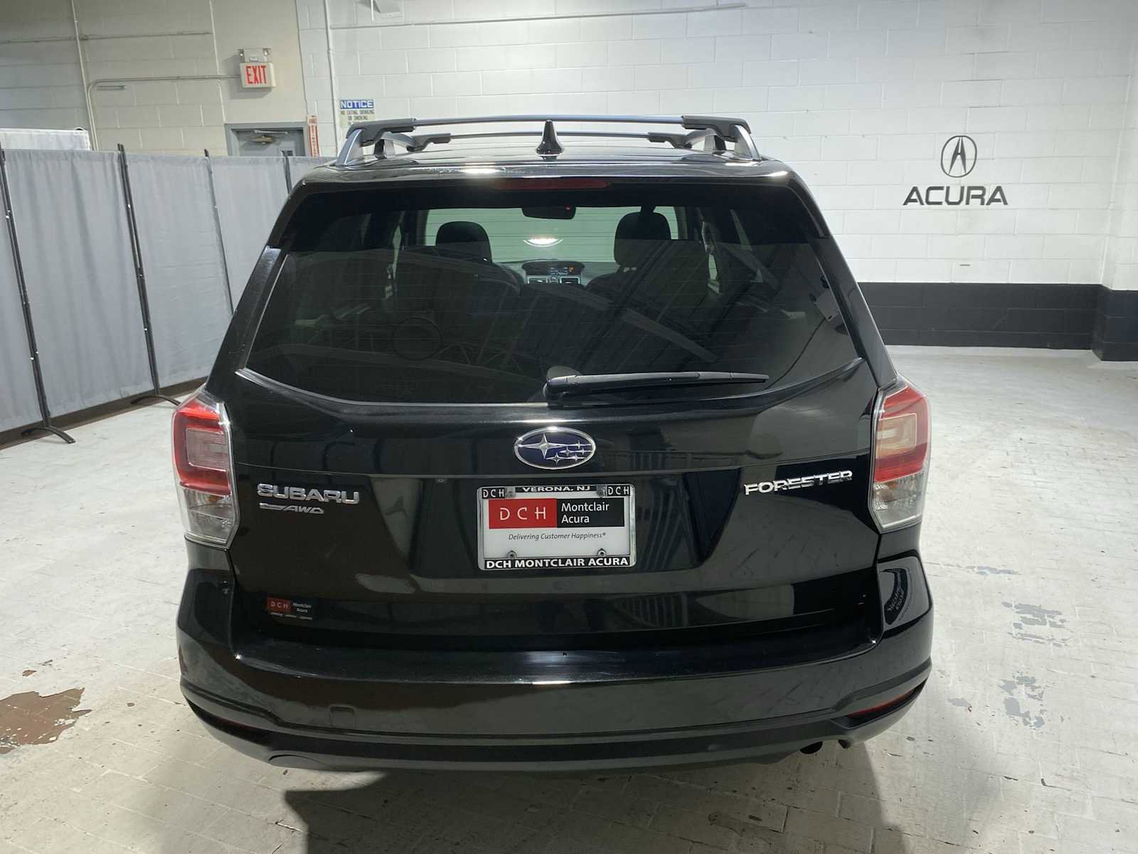 Used 2018 Subaru Forester 2.5i Premium w/ All-Weather Package AWD/4WD image 5