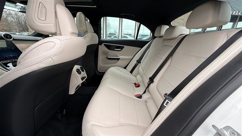Used 2024 Mercedes-Benz C 300 Sedan image 15