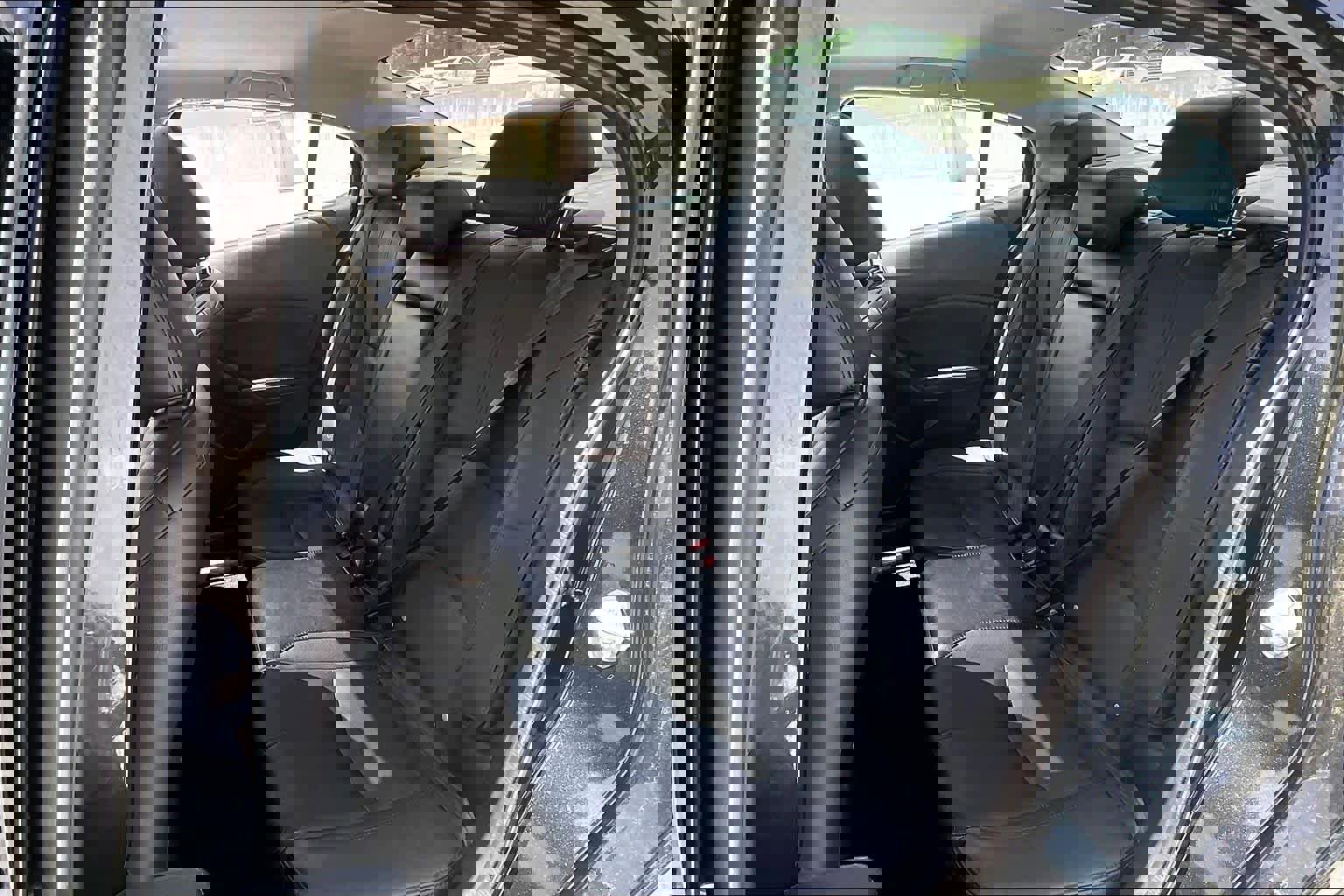 Used 2018 MAZDA MAZDA3 Grand Touring w/ Premium Equipment Package image 18