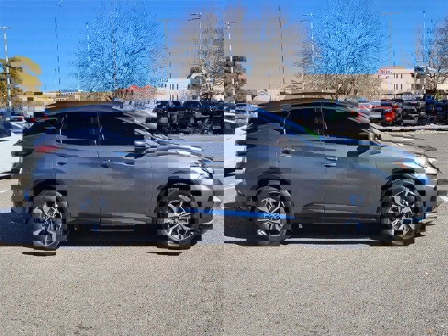 Used 2020 Nissan Murano SV image 2