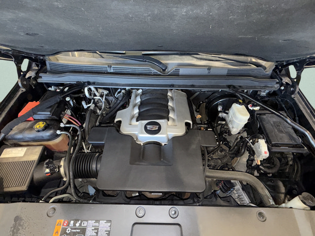 Used 2019 Cadillac Escalade ESV Platinum AWD/4WD image 43