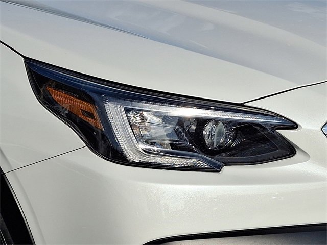 Used 2022 Subaru Outback Premium image 9