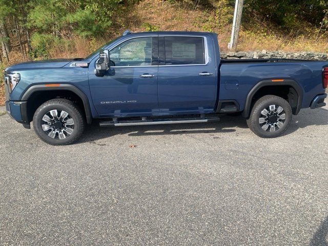 New 2026 GMC Sierra 2500 Denali w/ Denali Reserve Package image 1