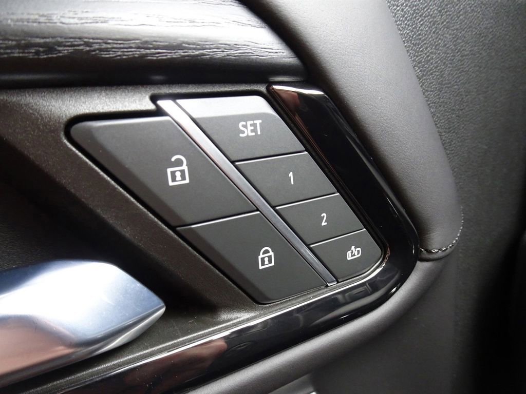 Used 2023 GMC Sierra 1500 AT4X image 27