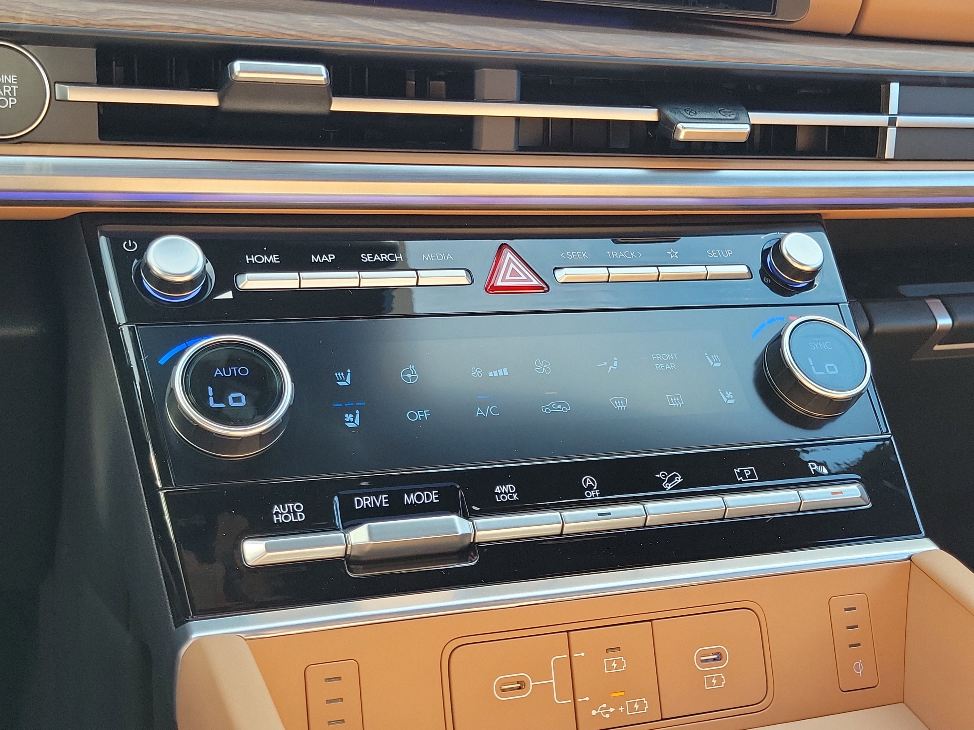 New 2026 Hyundai Santa Fe Calligraphy w/ Tow & Go Package image 27