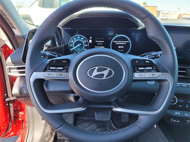 New 2025 Hyundai Elantra Limited image 18