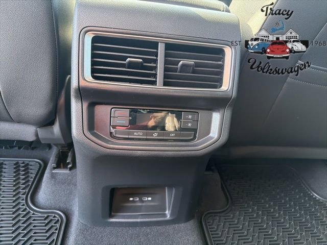 New 2026 Volkswagen Atlas SE image 19