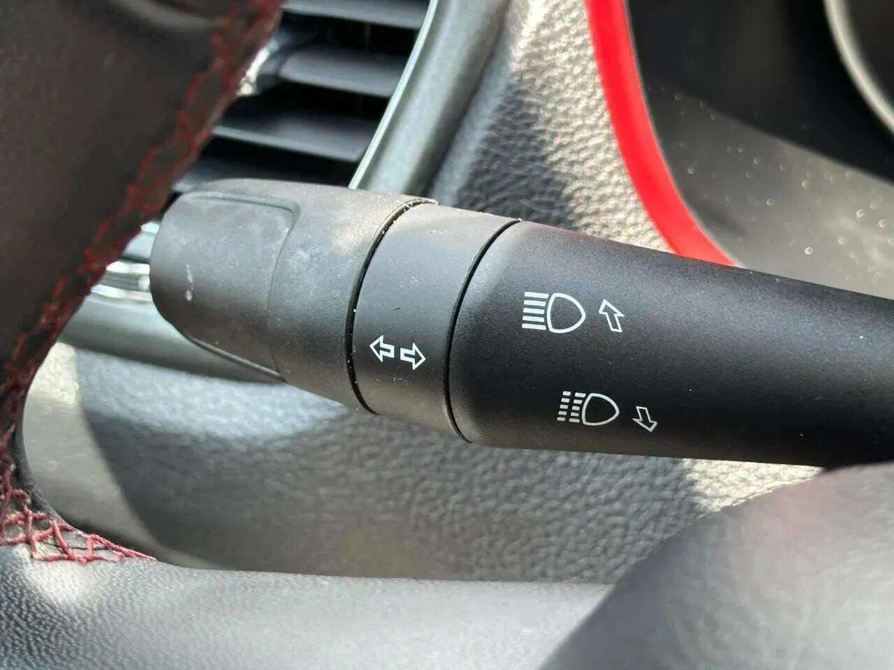 Used 2021 Jeep Compass Trailhawk image 39