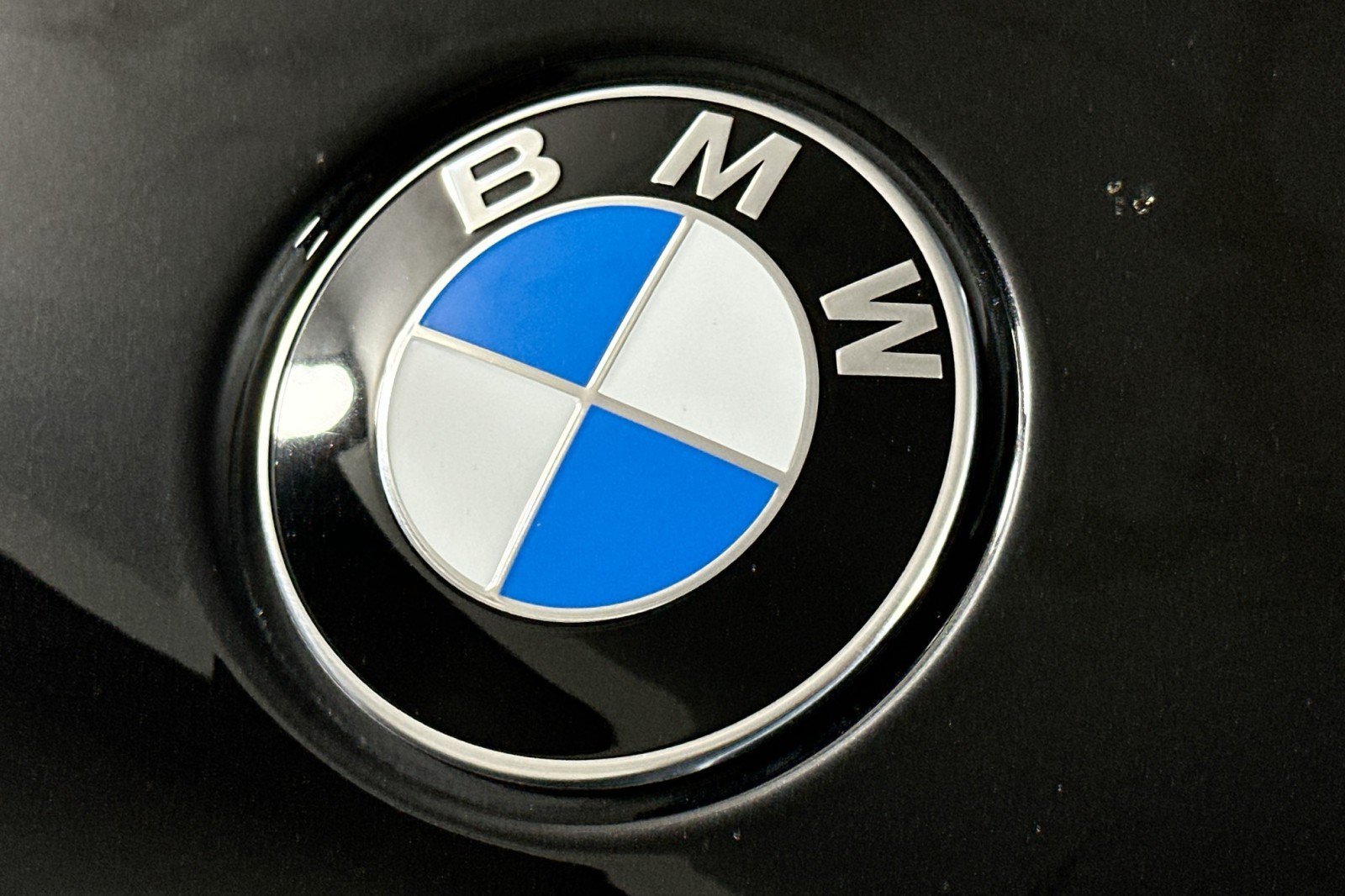 Used 2024 BMW X5 sDrive40i w/ Premium Package RWD image 15