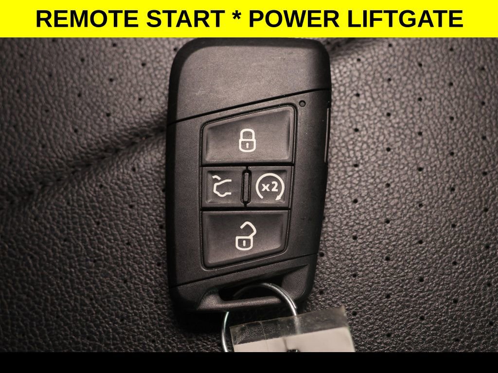 Used 2024 Volkswagen Tiguan SE FWD image 10