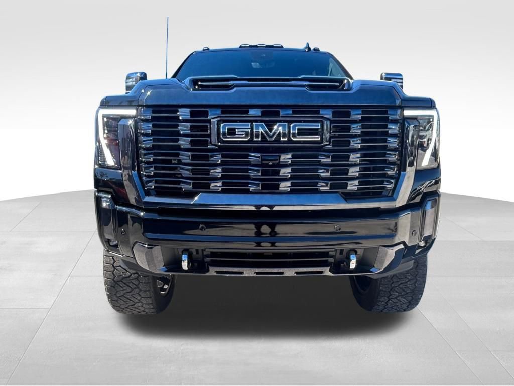Used 2024 GMC Sierra 2500 Denali Ultimate w/ Max Trailering Package image 9