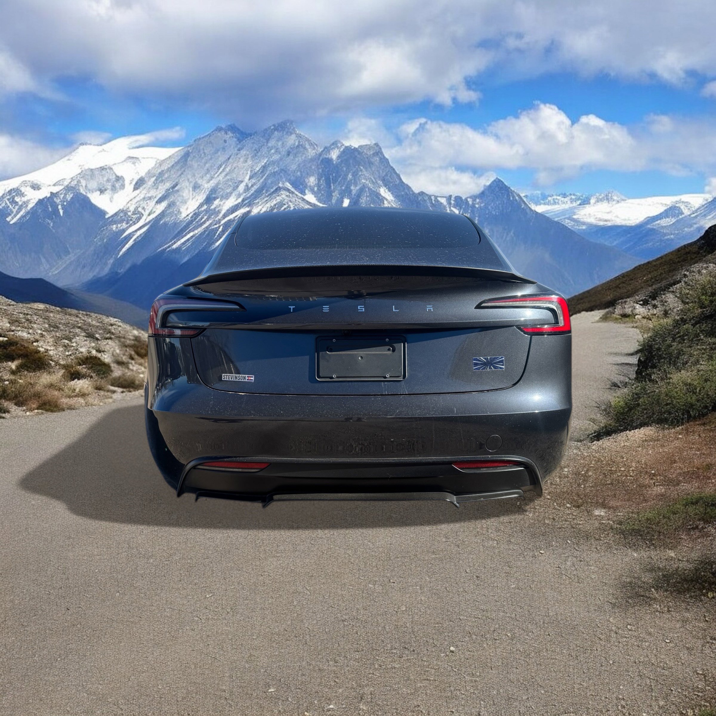 Used 2024 Tesla Model 3 Performance image 4