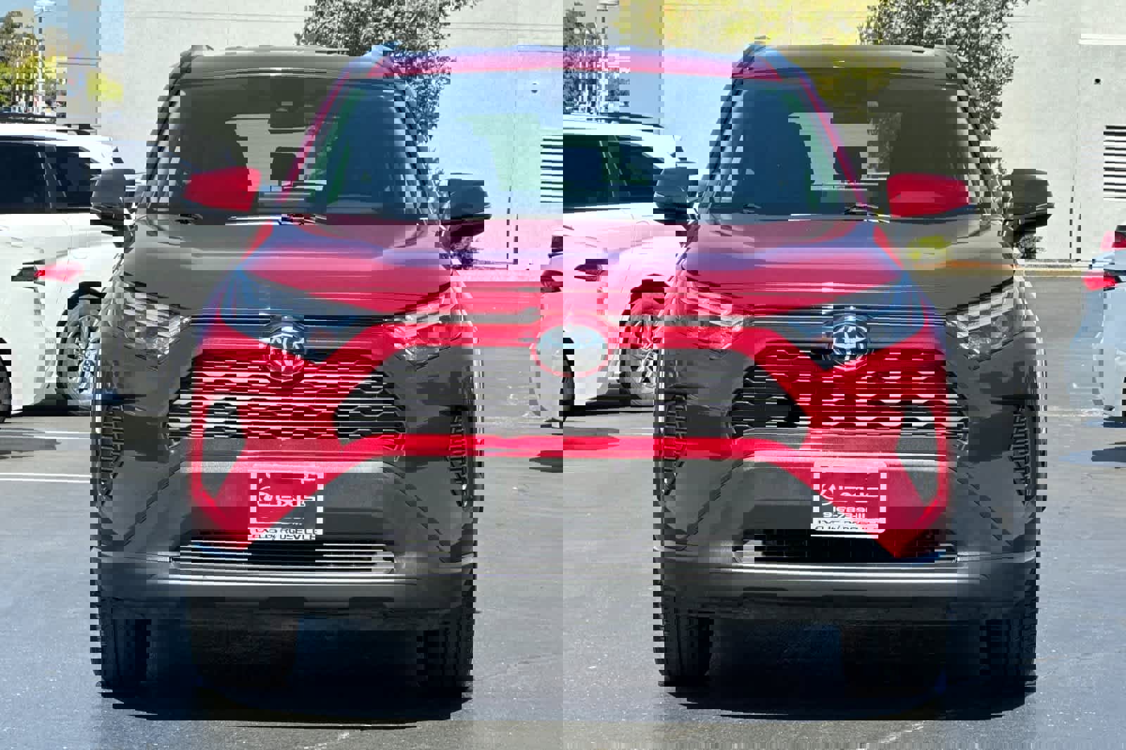 Used 2022 Toyota RAV4 XLE image 10