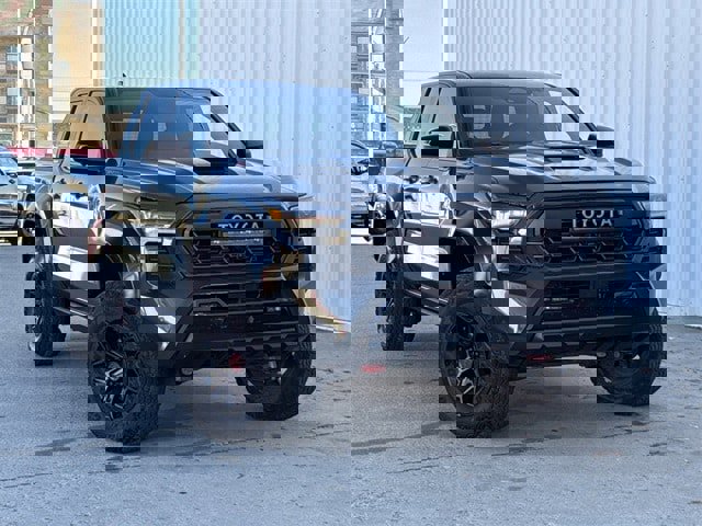 Used 2025 Toyota Tacoma TRD Pro image 2