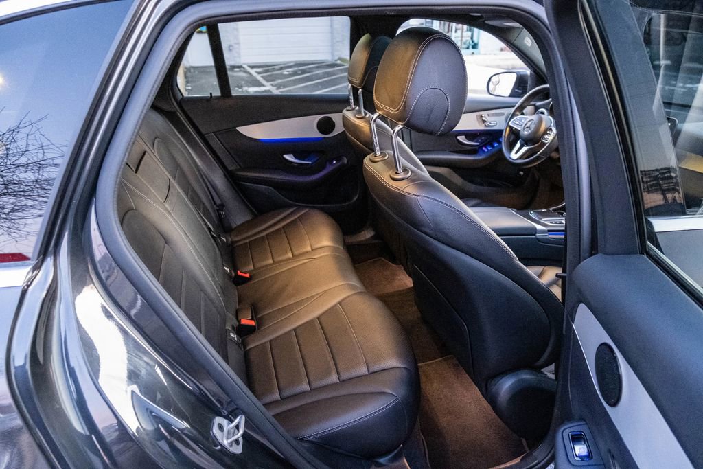 Used 2022 Mercedes-Benz GLC 300 image 28