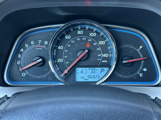 Used 2015 Toyota RAV4 Limited w/ Technology Package AWD/4WD image 28