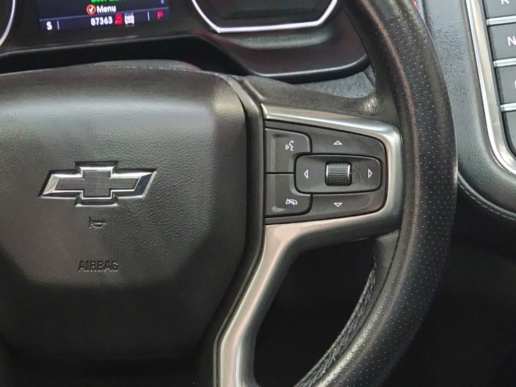 Used 2021 Chevrolet Tahoe Z71 w/ Luxury Package AWD/4WD image 21
