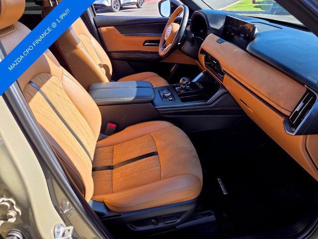 Certified 2025 MAZDA CX-70 3.3 Turbo S w/ Premium Plus AWD/4WD image 18