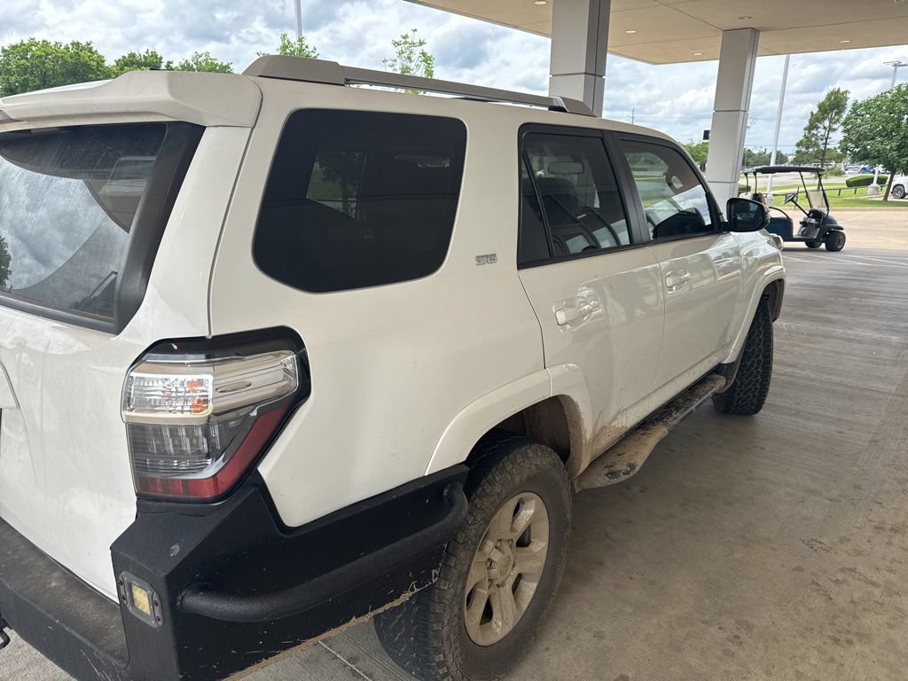 Used 2016 Toyota 4Runner SR5 Premium AWD/4WD image 4