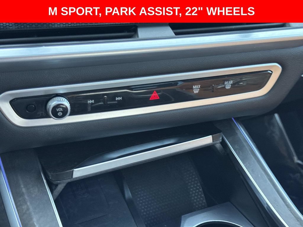 Used 2023 BMW X7 xDrive40i w/ M Sport Package AWD/4WD image 27