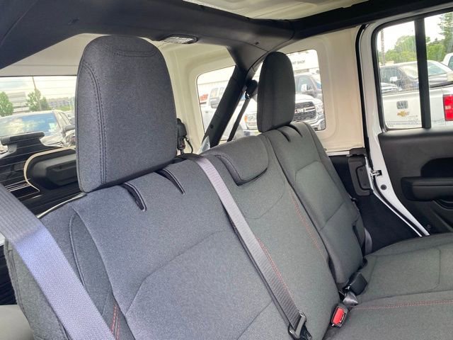 New 2025 Jeep Wrangler Unlimited Rubicon w/ Steel Bumper Group image 32