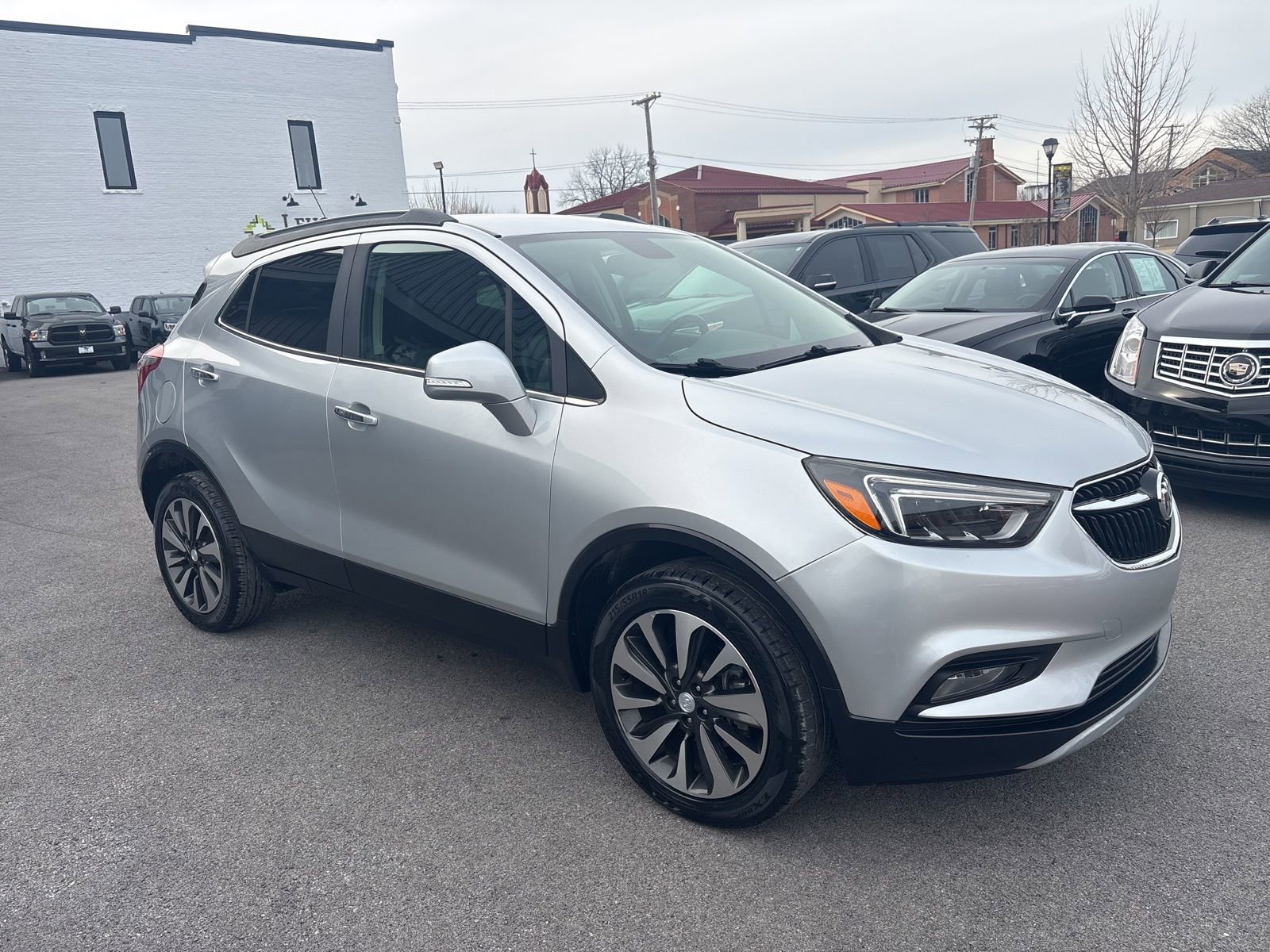 Used 2017 Buick Encore Essence image 6