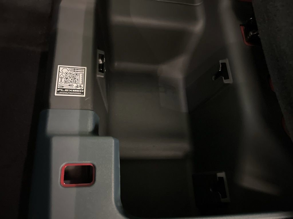 New 2025 Ford Maverick XLT w/ XLT Luxury Package image 27