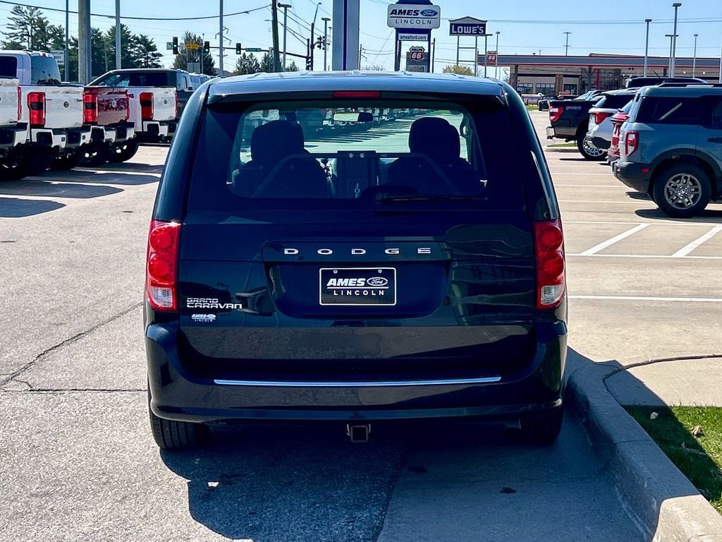 Used 2015 Dodge Grand Caravan American Value Package FWD image 5