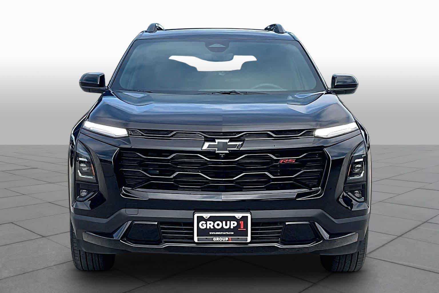 Used 2025 Chevrolet Equinox RS w/ Safety and Technology Package AWD/4WD image 4