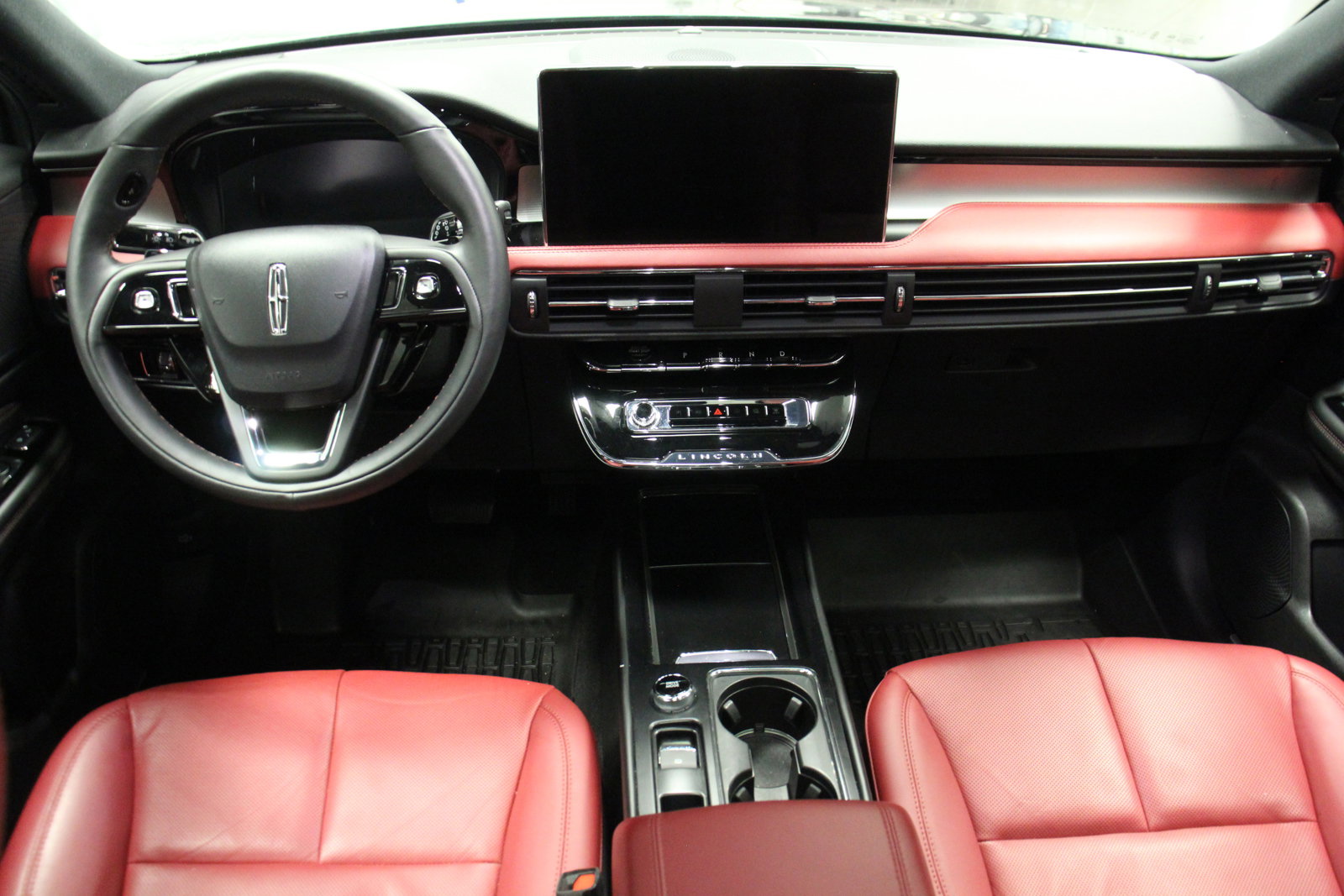 Used 2024 Lincoln Corsair Grand Touring w/ Equipment Group 301A AWD/4WD image 19