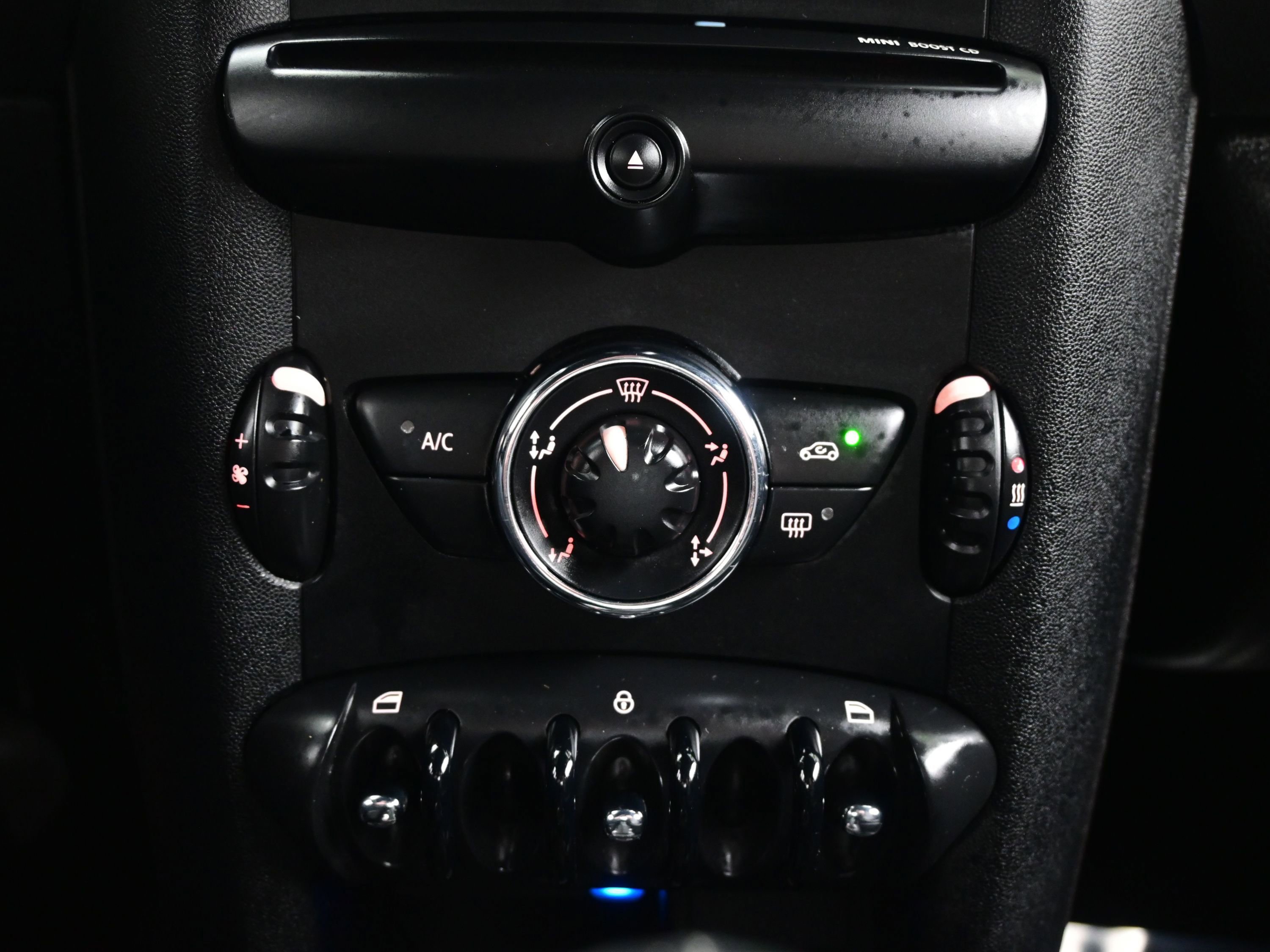 Used 2013 MINI Cooper Coupe image 14