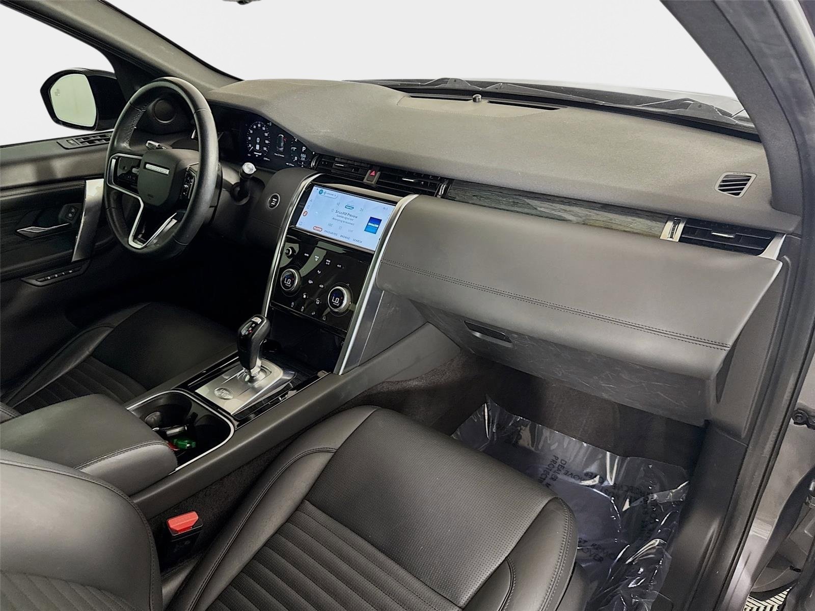 Used 2021 Land Rover Discovery Sport SE AWD/4WD image 31